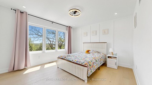 521 Old York Road, Burlington, ON - Indoor Photo Showing Bedroom