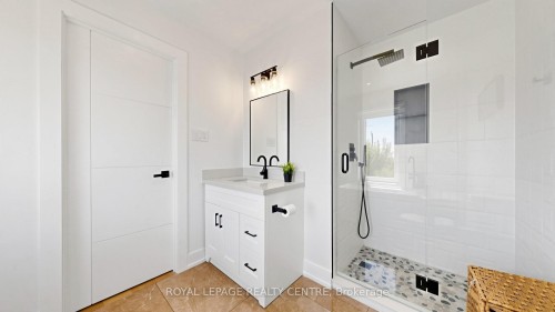 521 Old York Road, Burlington, ON - Indoor Photo Showing Other Room