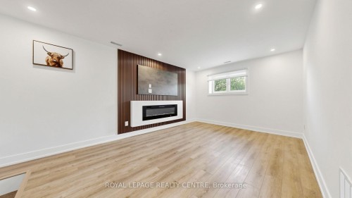 521 Old York Road, Burlington, ON - Indoor Photo Showing Other Room With Fireplace