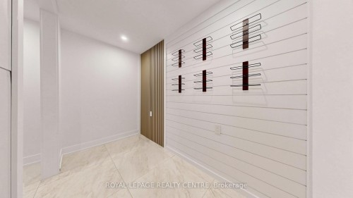 521 Old York Road, Burlington, ON - Indoor Photo Showing Other Room