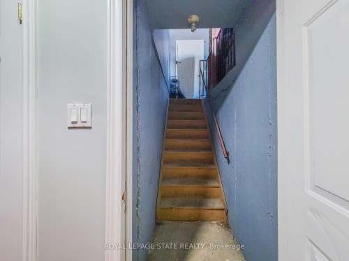86 Margaret Avenue, Hamilton, ON - Indoor Photo Showing Other Room
