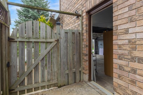 86 Margaret Avenue, Hamilton, ON - Outdoor With Exterior