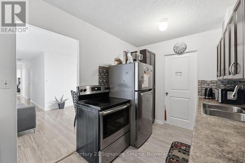 610 - 1250 Bridletowne Circle, Toronto, ON - Indoor Photo Showing Kitchen With Double Sink