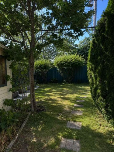 Cour - 95 Rue Perron, La Prairie, QC - Outdoor