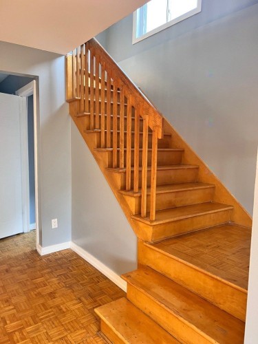 Escalier - 825 Rue Schubert, Brossard, QC - Indoor Photo Showing Other Room