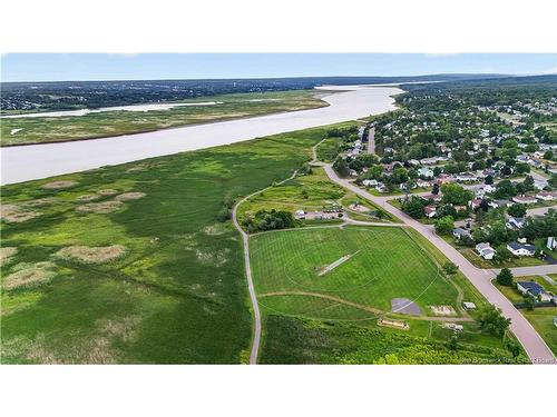 16 Irwin St, Riverview, NB 