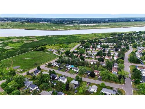 16 Irwin St, Riverview, NB 