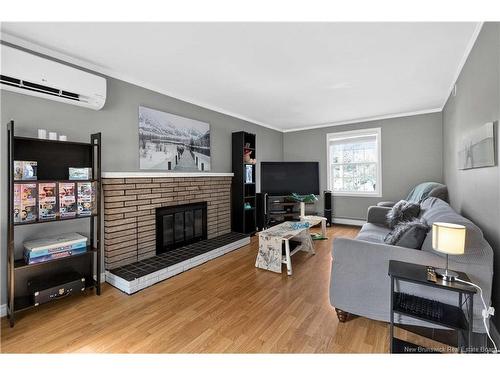 16 Irwin St, Riverview, NB 