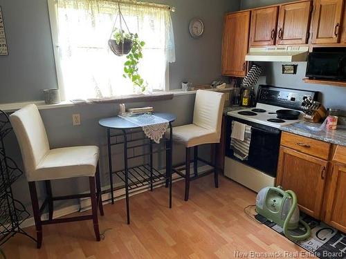 46 Prince St, Saint John, NB - Indoor Photo Showing Kitchen