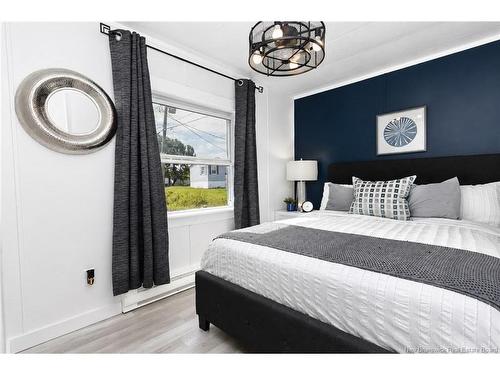 6 Holly Crt, Lincoln, NB 