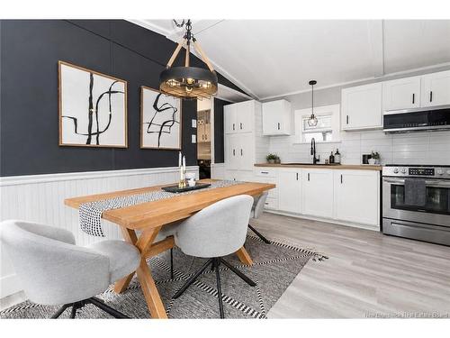 6 Holly Crt, Lincoln, NB 