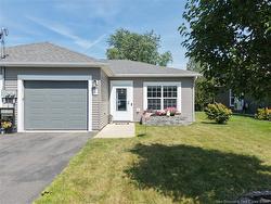 17 Parkview LANE Sussex, NB E4E 0J8