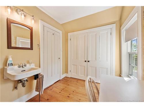 3900 Route 114, Hopewell Cape, NB 