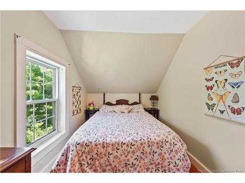 3900 Route 114, Hopewell Cape, NB 