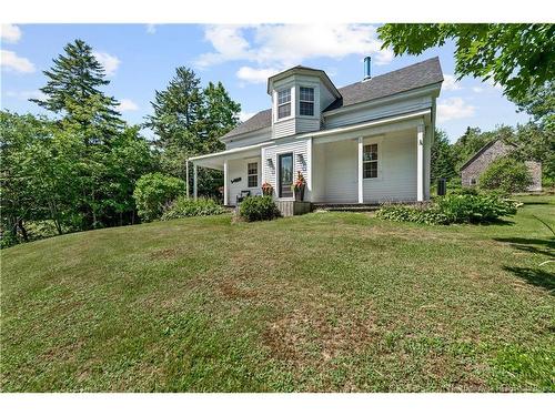 3900 Route 114, Hopewell Cape, NB 