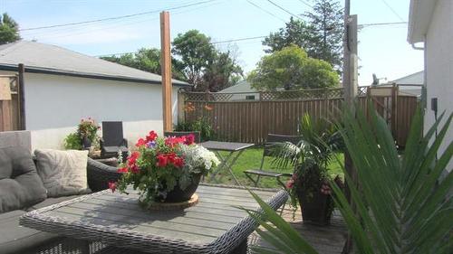 453 Rita St, Winnipeg, MB - Outdoor With Deck Patio Veranda