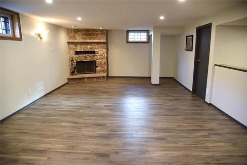 555 Bronx Ave, Winnipeg, MB - Indoor With Fireplace