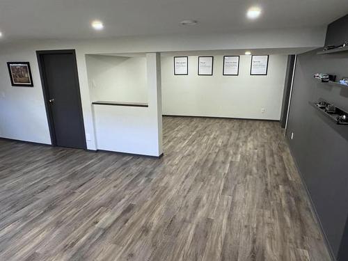 555 Bronx Ave, Winnipeg, MB - Indoor
