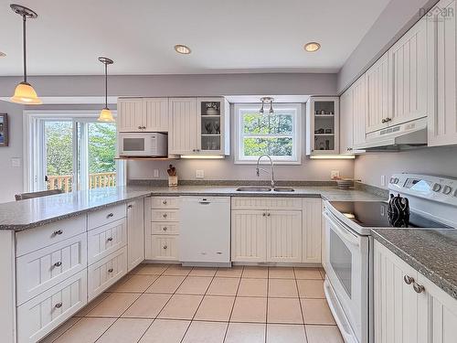 6 Stanford Lake Road, Chester, NS - Indoor Photo Showing Kitchen With Double Sink