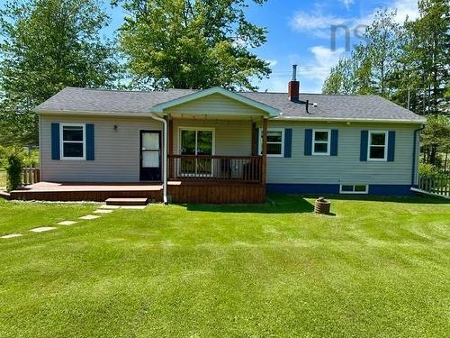 197 Highway 2, Brookfield, NS - Outdoor With Deck Patio Veranda