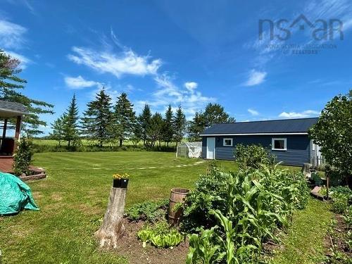 197 Highway 2, Brookfield, NS - Outdoor