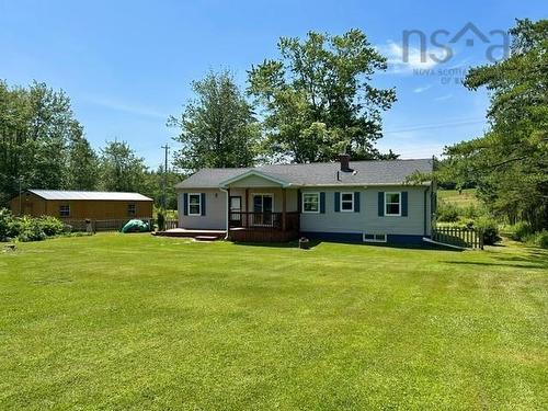197 Highway 2, Brookfield, NS - Outdoor With Deck Patio Veranda