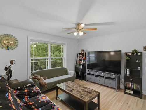 3 Windcrest Avenue, Stewiacke, NS - Indoor Photo Showing Living Room