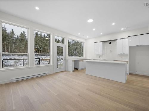 206 Brunello Boulevard, Brunello Estates, NS - Indoor Photo Showing Kitchen