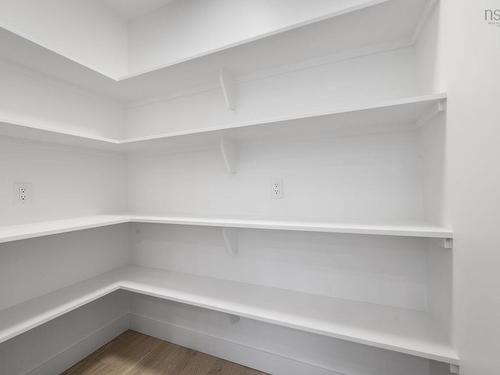 206 Brunello Boulevard, Brunello Estates, NS - Indoor With Storage