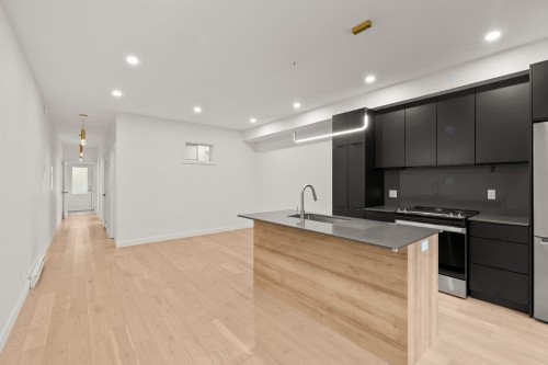 Kitchen - 4319 Rue Parthenais, Montréal (Le Plateau-Mont-Royal), QC - Indoor Photo Showing Other Room