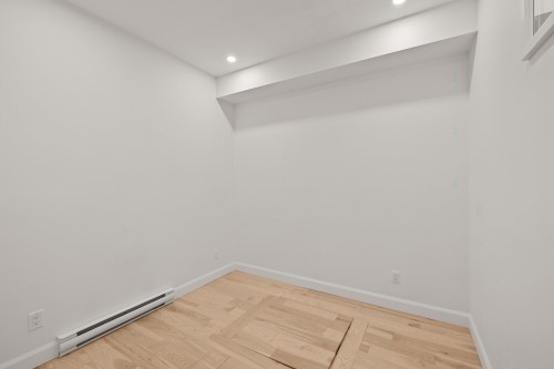 Office - 4319 Rue Parthenais, Montréal (Le Plateau-Mont-Royal), QC - Indoor Photo Showing Other Room