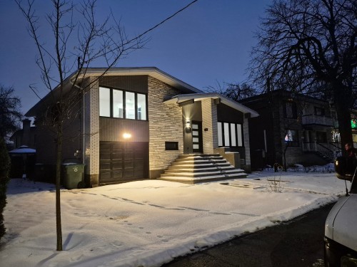 Front of Structure - 2420 Av. Laure-Conan, Montréal (Ahuntsic-Cartierville), QC - Outdoor