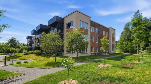 306-1140 Boul. du Loiret  Québec (Charlesbourg), QC G2L 0B8