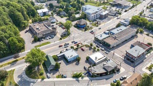 Photo aérienne - 19 Rue Morin, Sainte-Adèle, QC -  With View