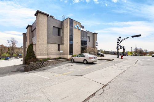 Parking - 100 Rue Belvédère S., Sherbrooke (Les Nations), QC - Outdoor
