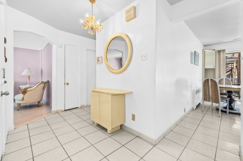 Mud Room - 4950 Av. West Hill, Montréal (Côte-Des-Neiges/Notre-Dame-De-Grâce), QC - Indoor Photo Showing Other Room
