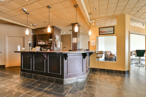 Bar - 19A Rue Morin, Sainte-Adèle, QC - Indoor Photo Showing Kitchen