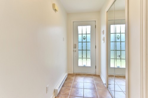 Mud Room - 475 Boul. St-Luc, Saint-Jean-Sur-Richelieu, QC - Indoor Photo Showing Other Room