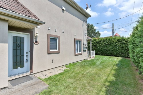 Entry - 475 Boul. St-Luc, Saint-Jean-Sur-Richelieu, QC - Outdoor With Exterior