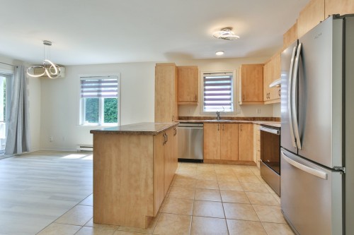 Kitchen - 475 Boul. St-Luc, Saint-Jean-Sur-Richelieu, QC - Indoor Photo Showing Kitchen