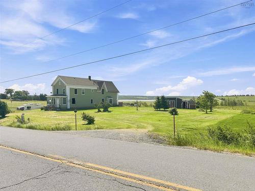5465 Barronsfield Road, River Hebert, NS 