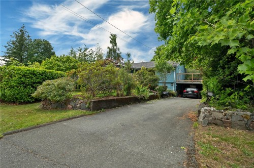 4068 Barclay Rd, Campbell River, BC 