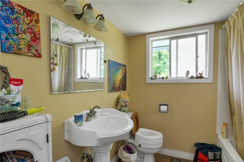 4068 Barclay Rd, Campbell River, BC 