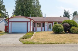 738 Soriel Rd Parksville, BC V9P 1B5