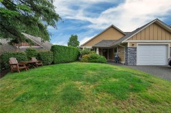 #15-769 Merecroft Rd Campbell River, BC V9W 8H6