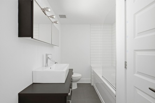 Salle de bains - 101-225 Rue De La Montagne, Montréal (Le Sud-Ouest), QC - Indoor Photo Showing Bathroom