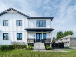 2 Rue Solange-Cournoyer  Sainte-Victoire-De-Sorel, QC J0G 1T0