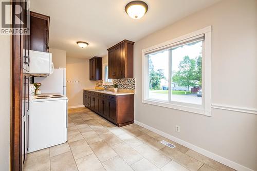 7889 Queens Crescent, Prince George, BC - Indoor