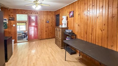 87 Little Van Horne Street, Cranbrook, BC - Indoor Photo Showing Other Room