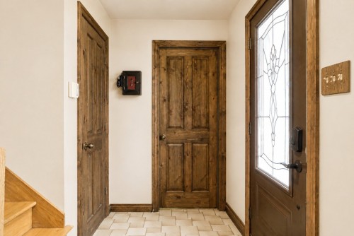 Mud Room - 7243 Rue Des Martinets, Laval (Duvernay), QC - Indoor Photo Showing Other Room